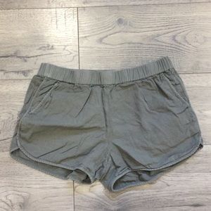 Madewell camo green shorts
